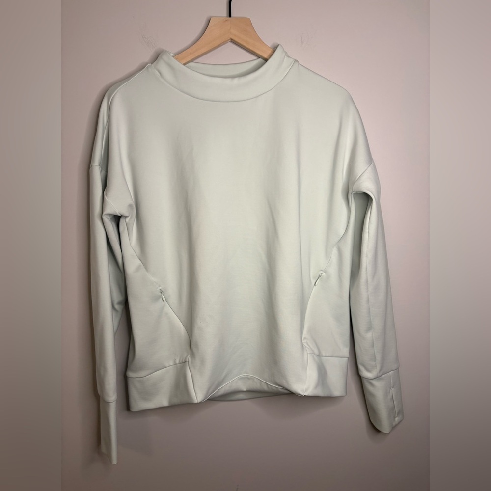 Women’s Athleta Denali Pullover in mint green size M